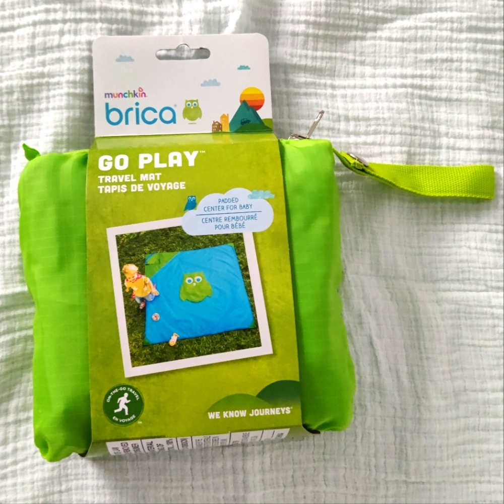 NWT Munchkin Brica Go Play Travel Mat